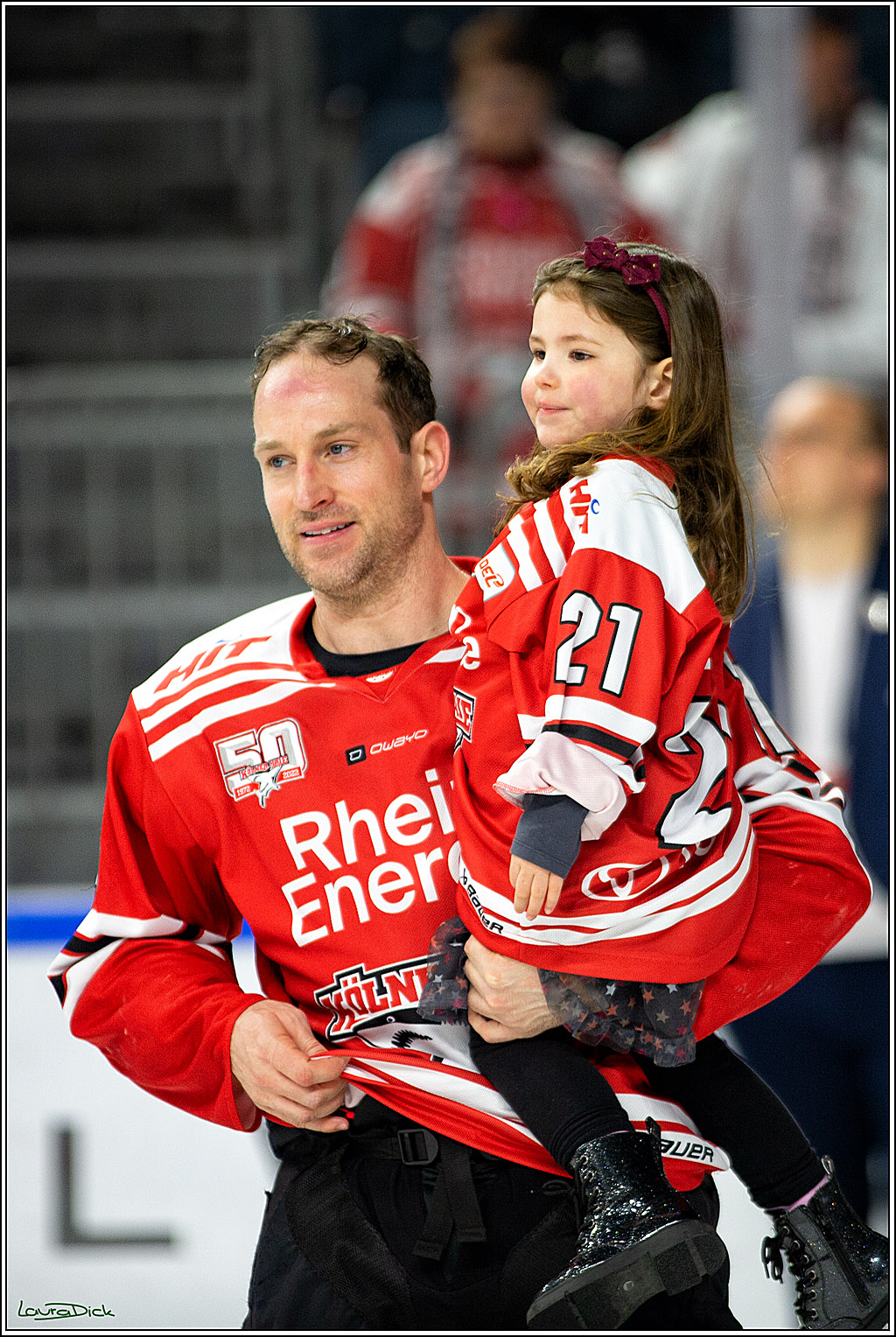 PENNY DEL; Koelner Haie- Straubing Tigers; Koeln, 28.12.2022